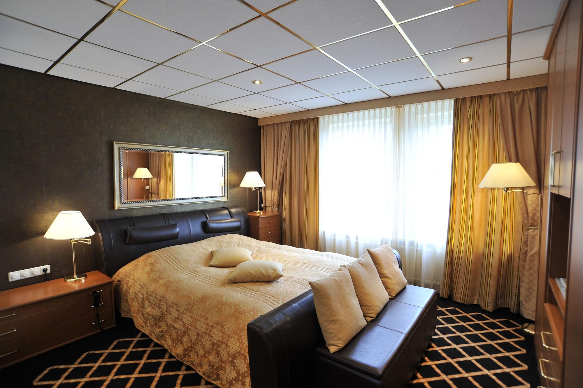 City Hotel Bergen Op Zoom Exteriör bild